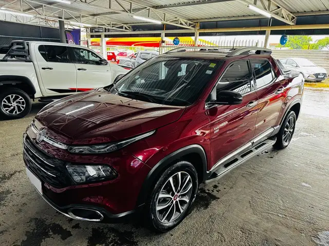 Carro Fiat Toro 2019 Volcano 2.0 diesel AT9 4x4