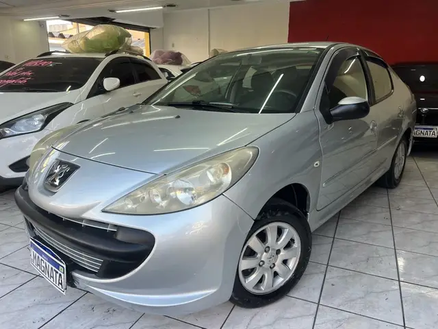 Carro Peugeot 207 Sedan 2011 207 Passion XR 1.4 (10 ANOS BRASIL)(Flex)
