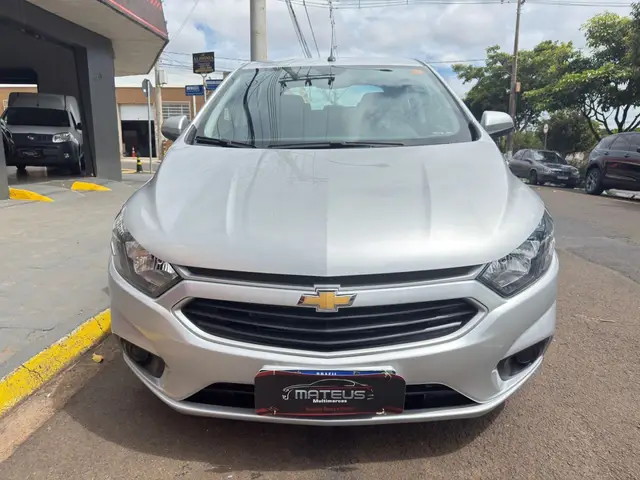 Carro Chevrolet Onix 2019 1.0 LT SPE/4