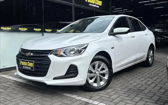 Carro Chevrolet Onix Plus 2023 LT 1.0 Turbo (Aut.)