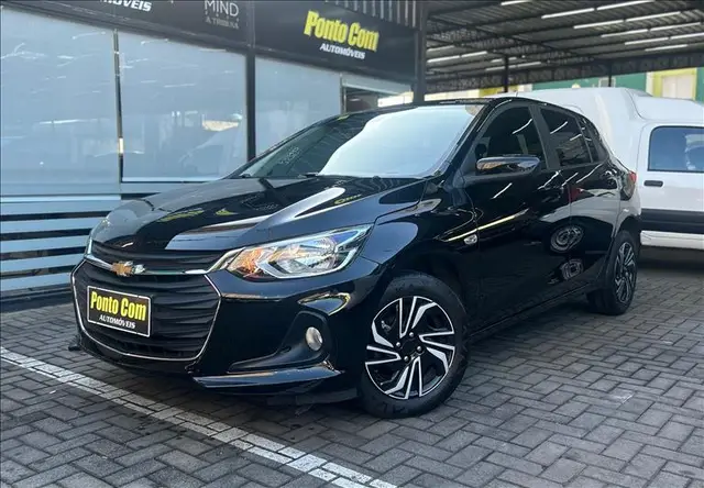 Carro Chevrolet Onix Plus 2025 LT 1.0