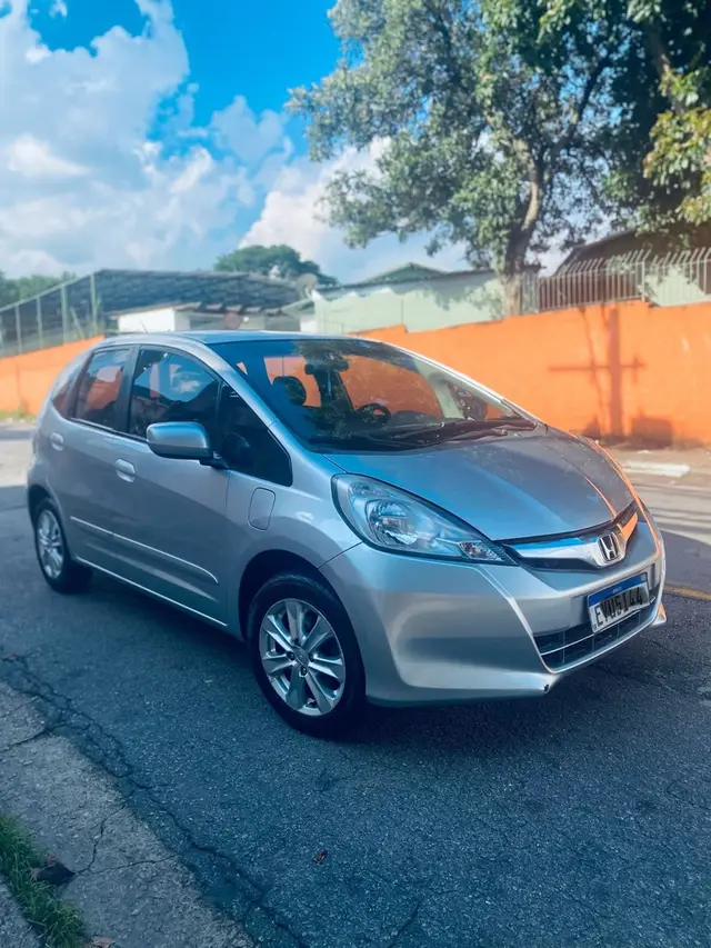 Carro Honda Fit 2013 LX 1.4 (flex)