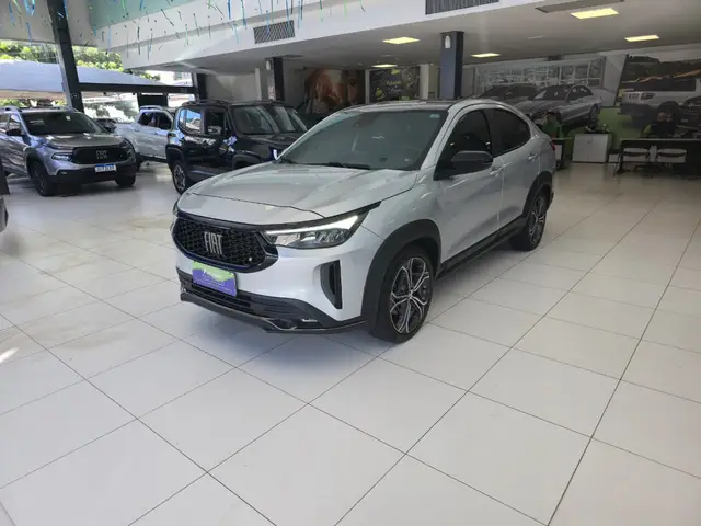 Carro Fiat Fastback 2025 Impetus