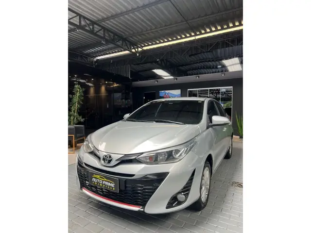 Carro Toyota Yaris 2019 1.3 XL Plus Tech CVT (Flex)