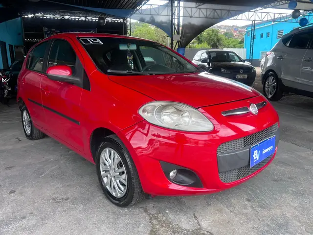 Carro Fiat Palio 2014 Attractive 1.4 8V (Flex)