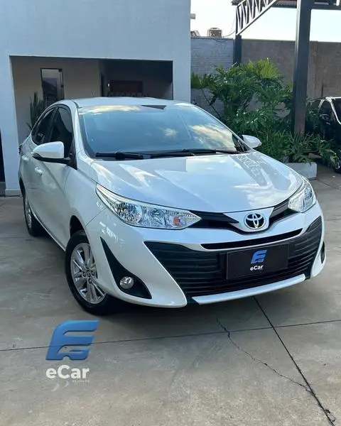 Carro Toyota Yaris Sedan 2019 1.5 XL CVT (Flex)