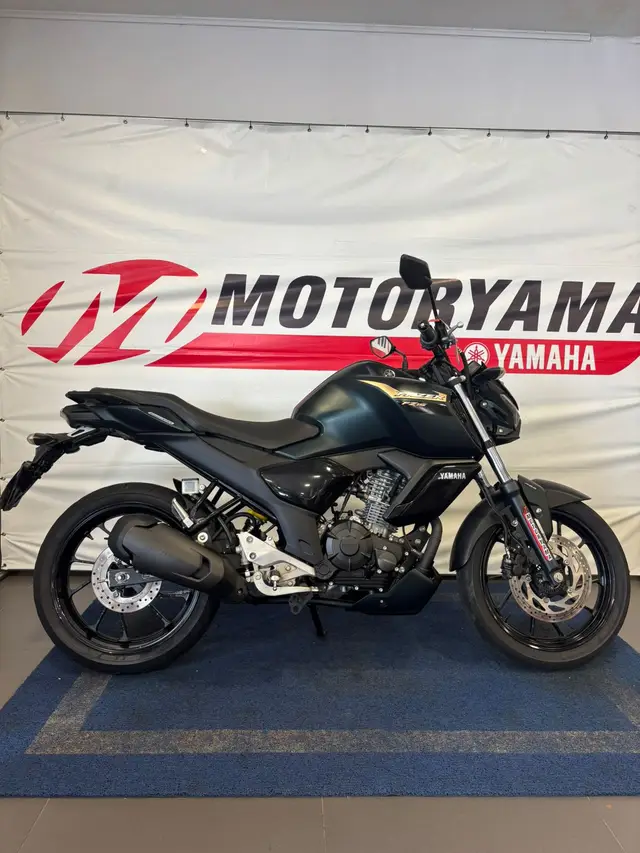 Moto Yamaha Fazer FZ15 2025 Connected
