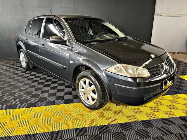 Carro Renault Megane Sedan 2008 Mégane Sedan Expression 2.0 16V