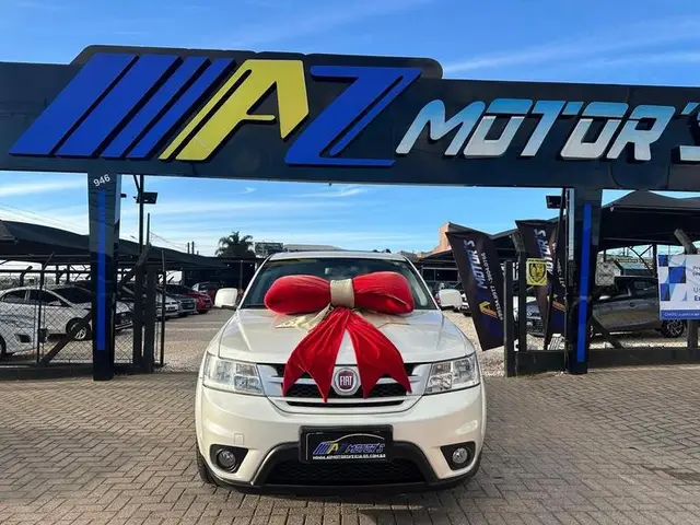 Carro Fiat Freemont 2015 2.4 16V Precision (Aut)