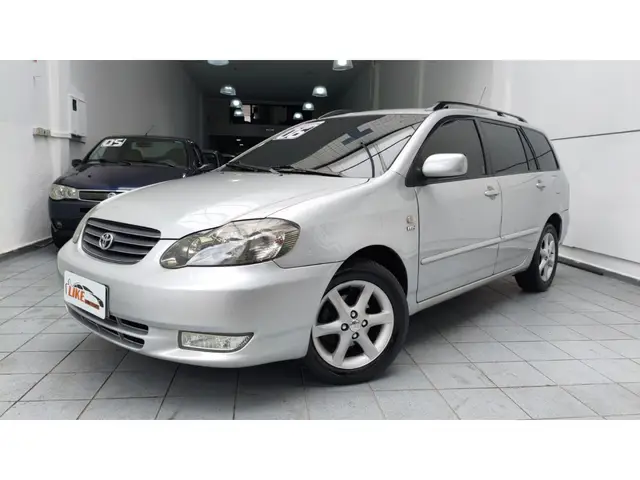Carro Toyota Fielder 2006 1.8 16V (aut)