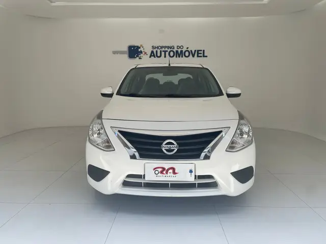 Carro Nissan Versa 2018 1.6 16V SV (Flex)