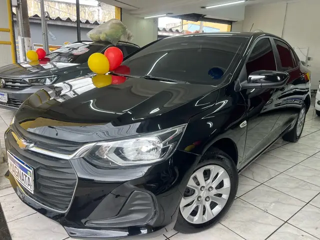 Carro Chevrolet Onix Plus 2022 1.0 LT (Flex)