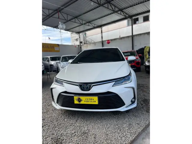 Carro Toyota Corolla 2023 Altis Hybrid Premium 1.8 Flex