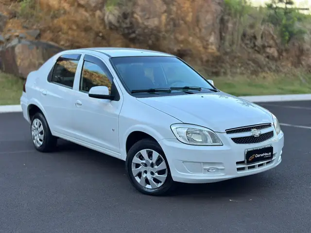 Carro Chevrolet Prisma 2012 Maxx/ LT 1.4 (Flex)
