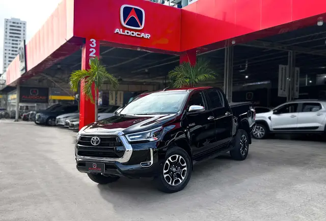 Carro Toyota Hilux Cabine Dupla 2024 SRV 4x4 2.8 Diesel