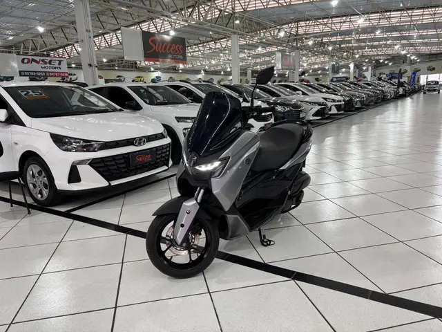 Moto Yamaha Fazer FZ15 2025 Connected