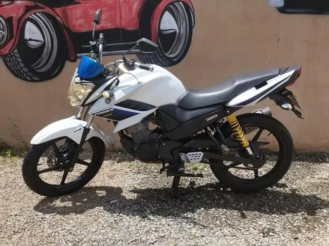 Moto Yamaha YS 150 Fazer 2017 SED/ FLEX