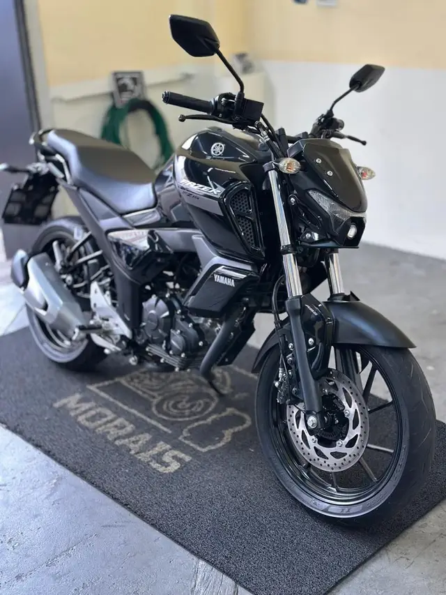 Moto Yamaha YS 150 Fazer 2023 ED