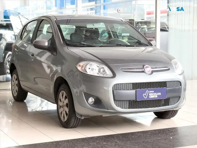 Carro Fiat Palio 2014 Attractive 1.4 8V (Flex)