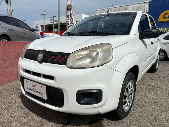 Carro Fiat Uno 2015 Attractive 1.0 8V (Flex) 4p