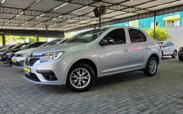 Carro Renault Logan 2025 Zen 1.0