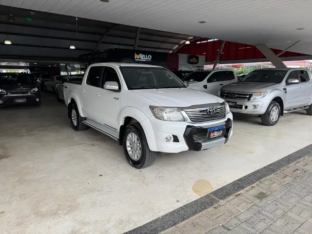 Carro Toyota Hilux Cabine Dupla 2015 Hilux 2.7 SRV CD 4x4 (Flex) (Aut)