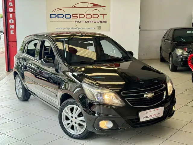 Carro Chevrolet Agile 2014 LTZ 1.4 Easytronic (Flex)