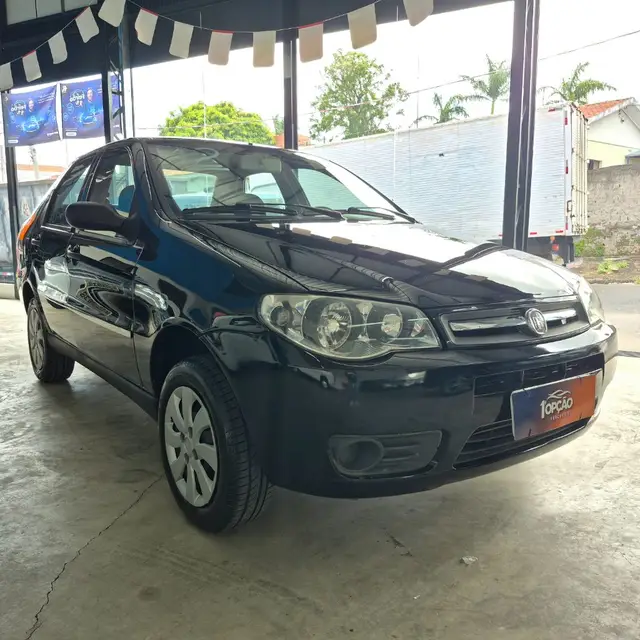 Carro Fiat Siena 2011 Celebration 1.0 Fire Flex 8V 4p