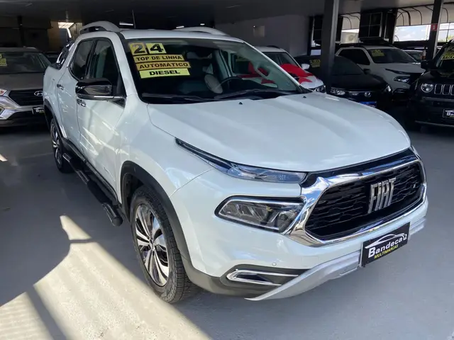 Carro Fiat Toro 2024 Volcano 2.0