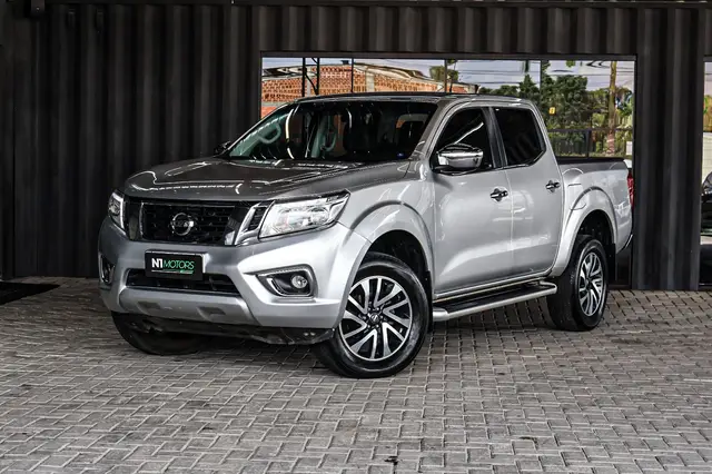 Carro Nissan Frontier 2022 XE CD 4x4 2.3 Bi-TB Diesel Aut.