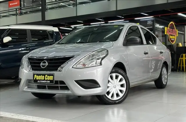 Carro Nissan Versa 2021 1.6 16V V-Drive (Flex)