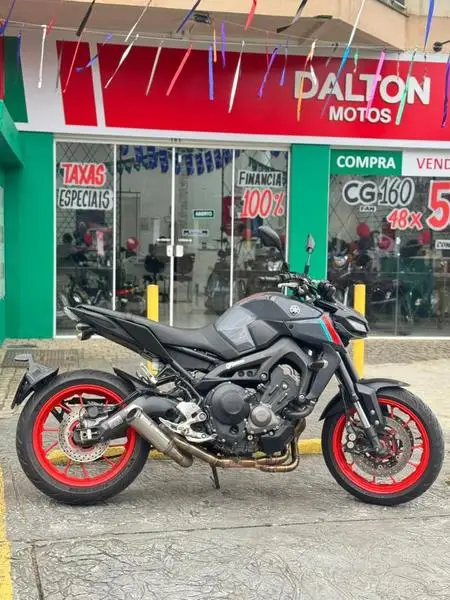 Moto Yamaha MT-09  2022 ABS