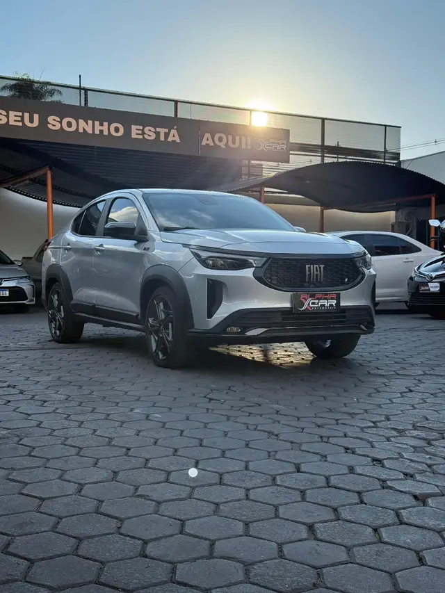 Carro Fiat Fastback 2023 Turbo 270 Limited Edition