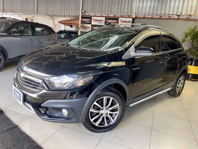 Carro Chevrolet Onix 2017 1.4 Activ SPE/4