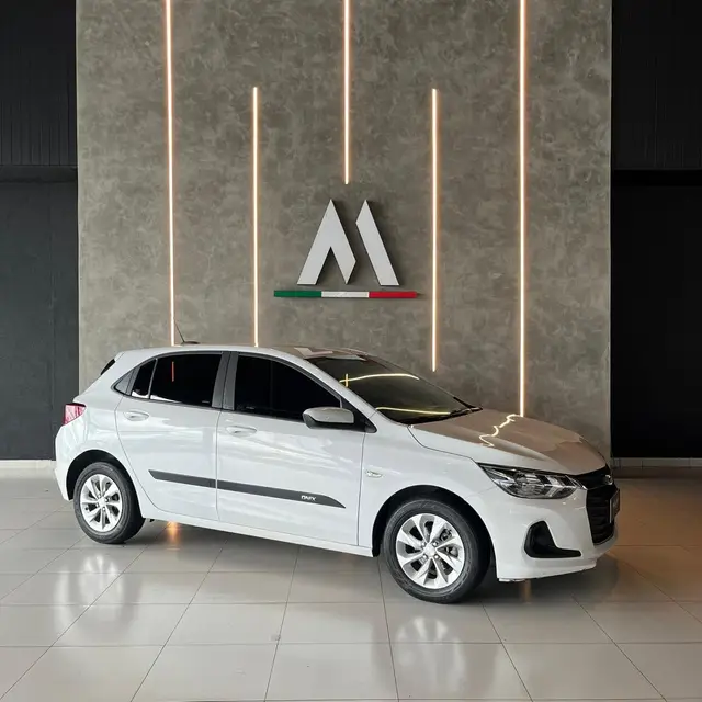 Carro Chevrolet Onix 2020 LT 1.0 (Flex)