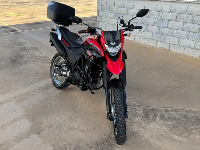 Moto Yamaha XTZ 250 Lander 2023 ABS