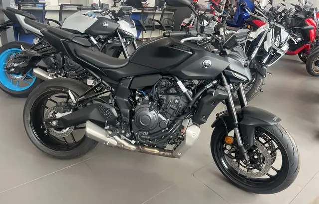 Moto Yamaha MT-07 2026 Connected