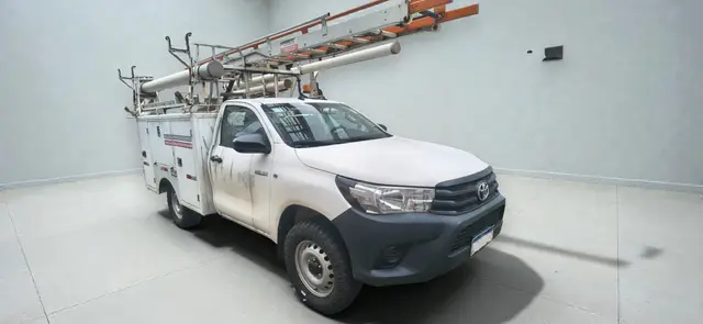 Carro Toyota Hilux Cabine Simples 2020 2.8 TDI CS 4x4