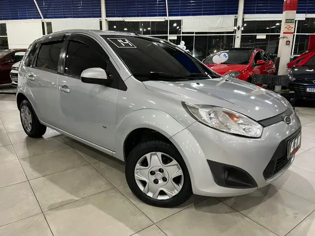 Carro Ford Fiesta Hatch 2014 SE 1.0 RoCam (Flex)