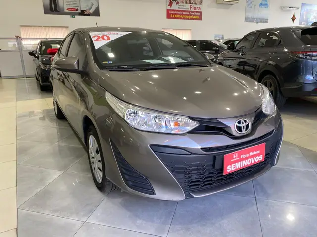 Carro Toyota Yaris 2020 1.3 XL Live CVT (Flex)