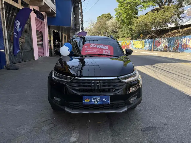 Carro Fiat Strada 2023 Volcano 1.3 CD (Flex)