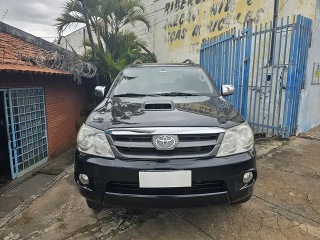 Carro Toyota Hilux SW4 2006 SRV 4x4 3.0 Turbo  (aut)
