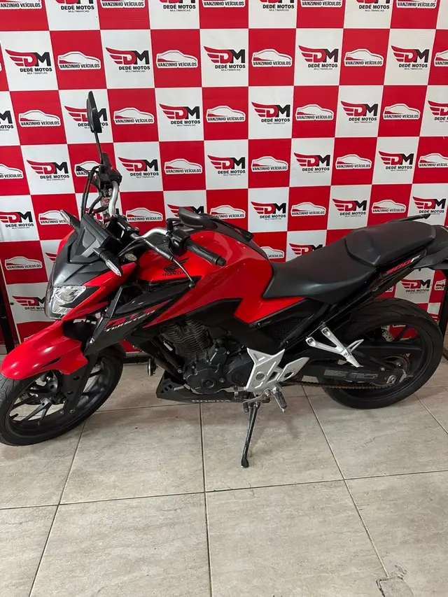 Moto Honda CB 300F Twister 2023 (ABS)