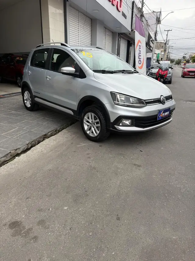 Carro Volkswagen CrossFox 2015 1.6 16v MSI (Flex)