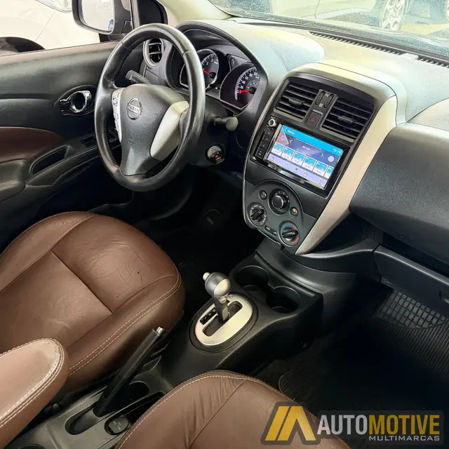 Carro Nissan Versa 2019 1.6 16V SV FlexStart CVT (Flex)