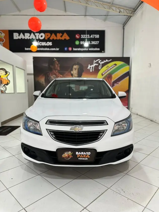 Carro Chevrolet Onix 2015 1.4 LT SPE/4
