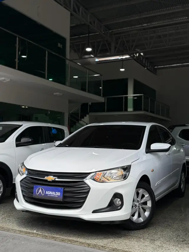 Carro Chevrolet Onix Plus 2020 1.0 LTZ Turbo (Flex)