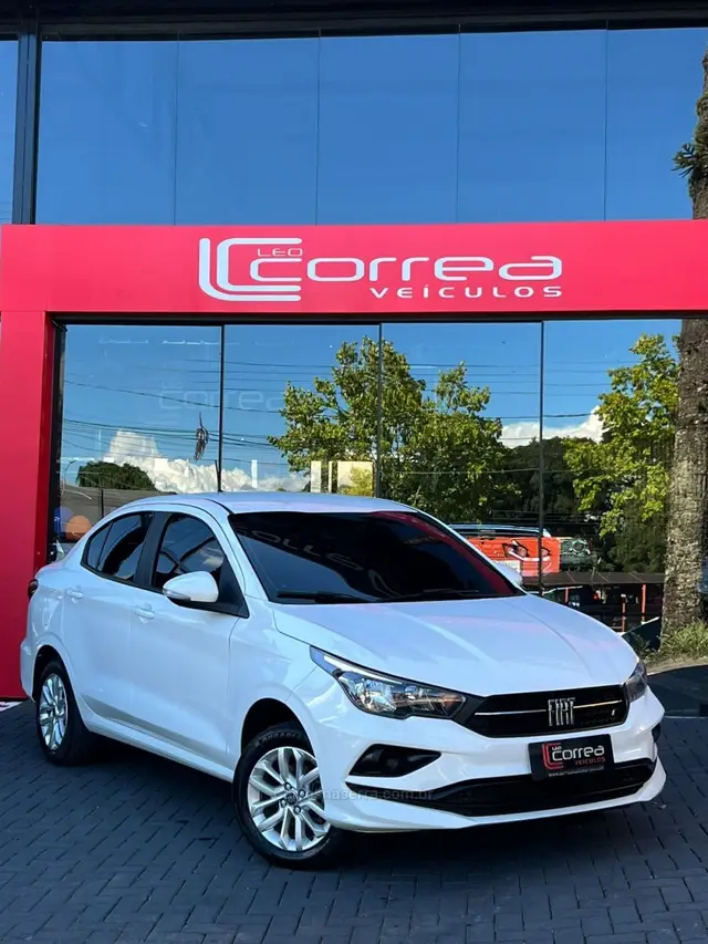 Carro Fiat Cronos 2022 Drive 1.3