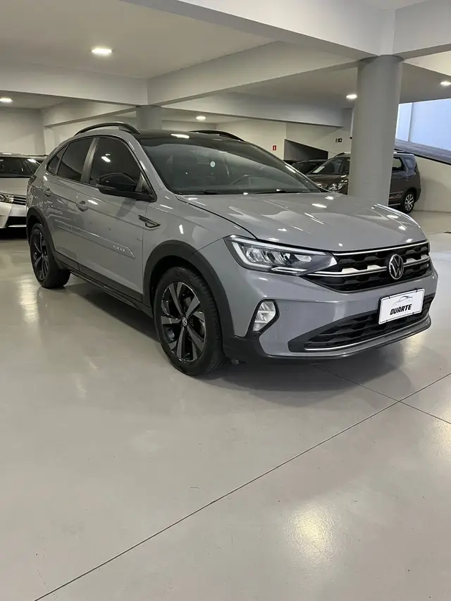 Carro Volkswagen Nivus 2023 Highline 200 TSI