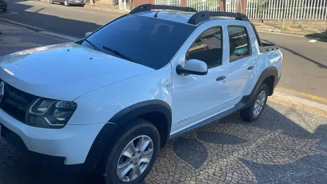 Carro Renault Duster Oroch 2020 1.6 16V SCe Express (Flex)